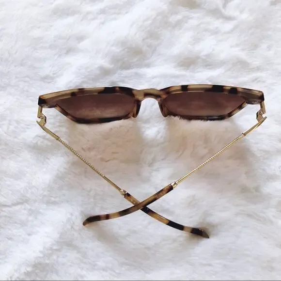 Naomi Tortoise Brown Square Sleek Sunglasses - Picture 6 of 7
